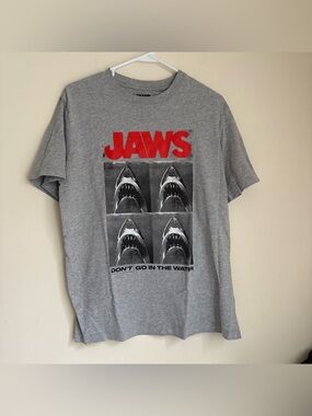 Jaws Large Graphic Tee